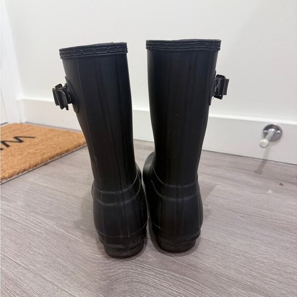 Hunter Classic Black Footwear - Picture 3 of 5
